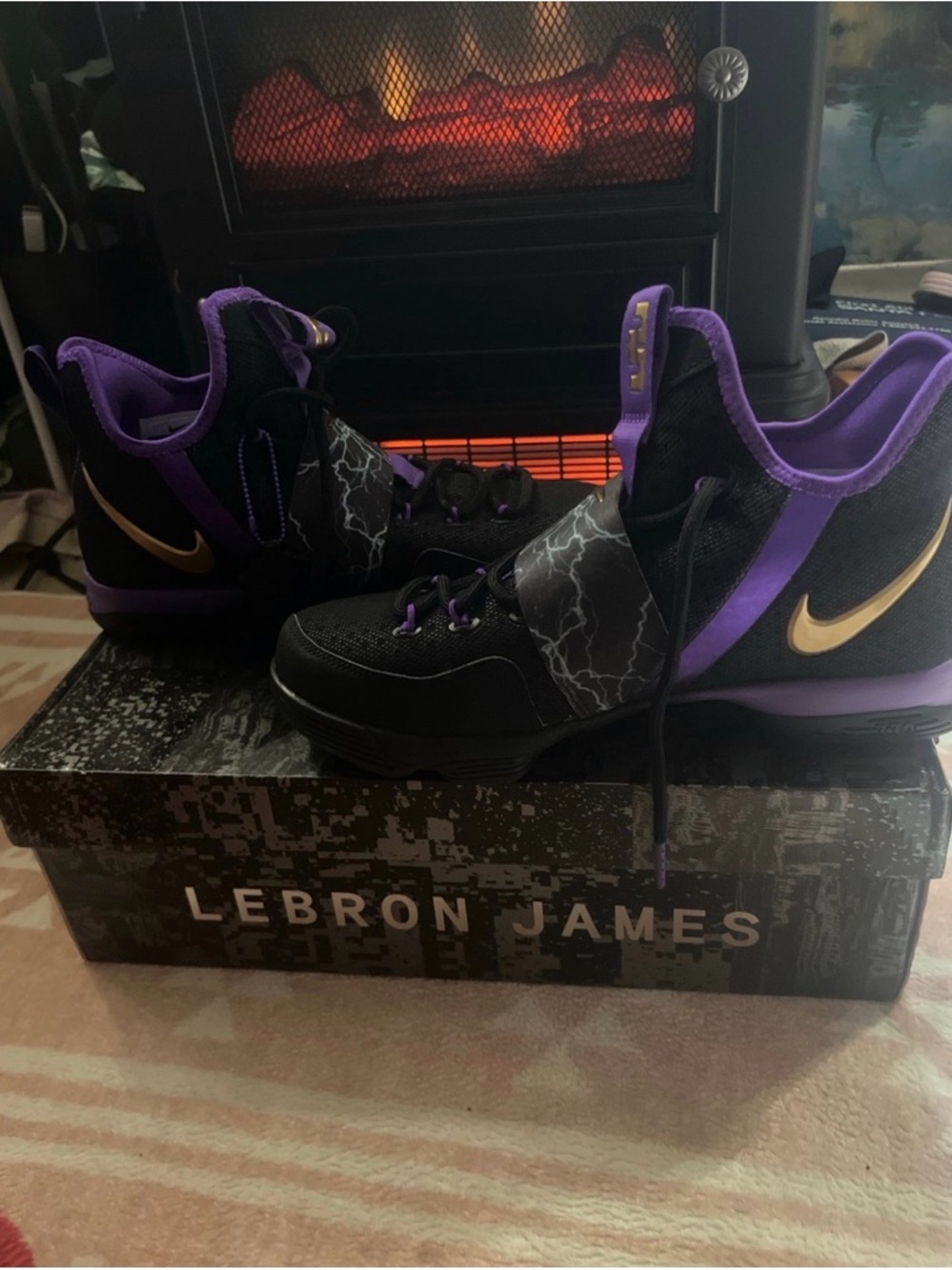 Nike LeBron 14 "Undertaker" (GS) Size 7Y